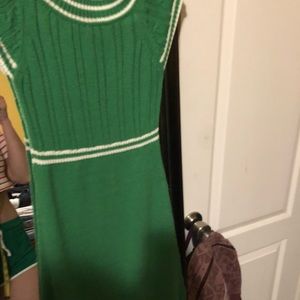 Great condition Dereck heart Green dress